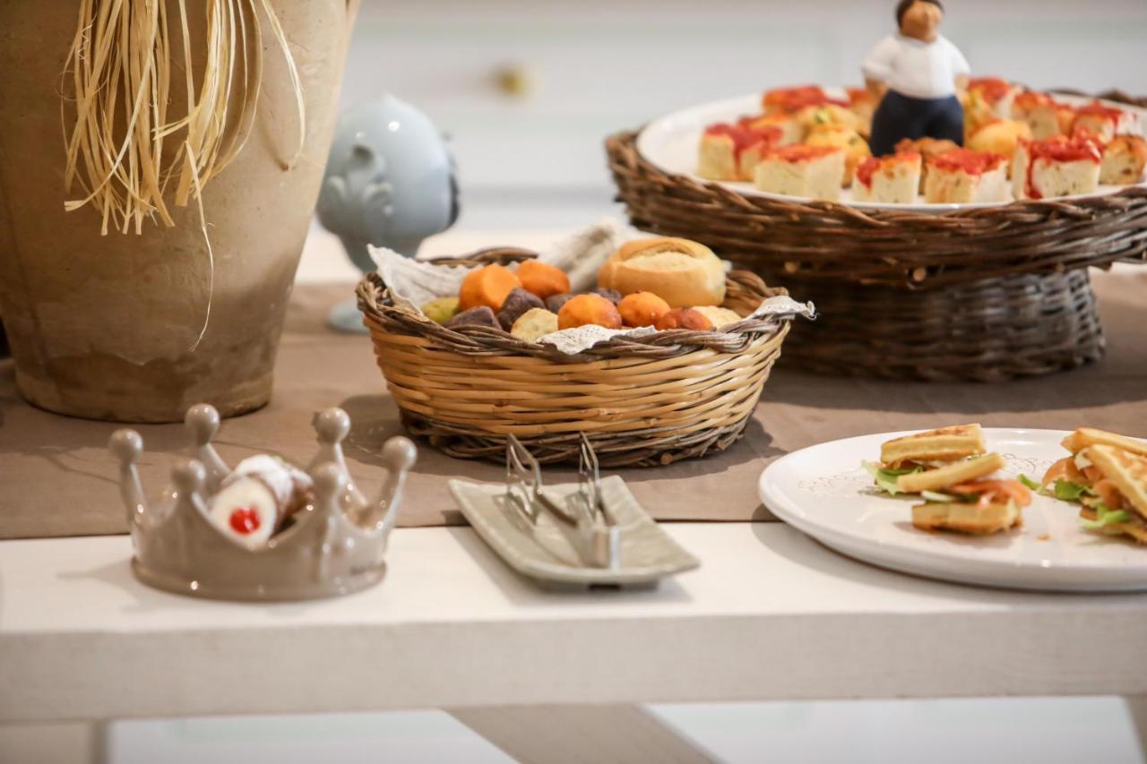 Borgo De Li Santi Aparthotel 3*